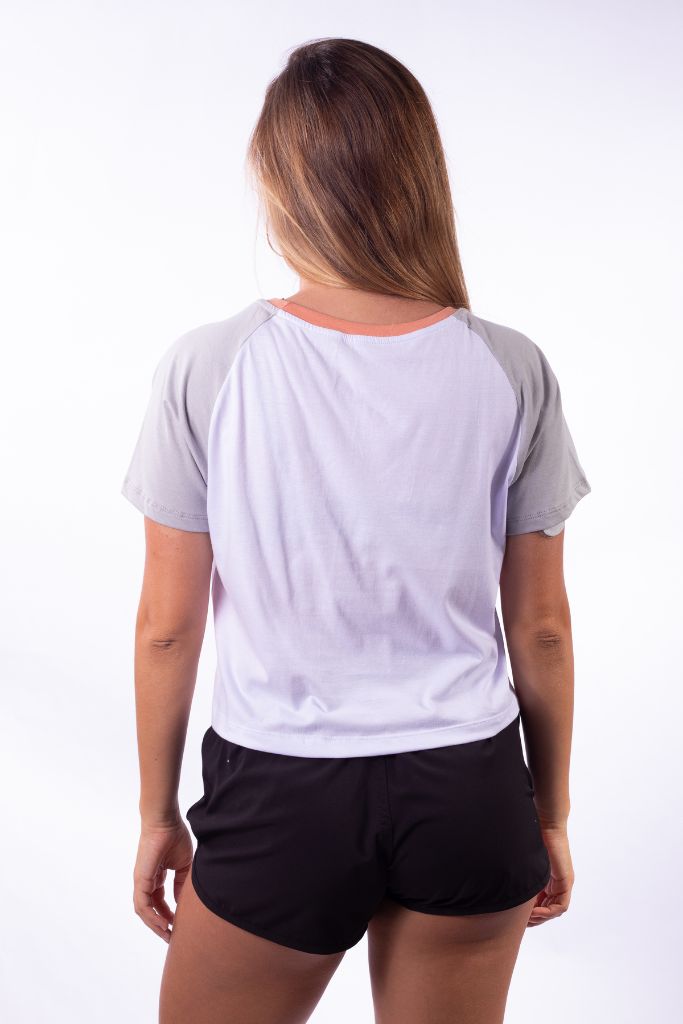 Camiseta Fem. Cropped Tricollor