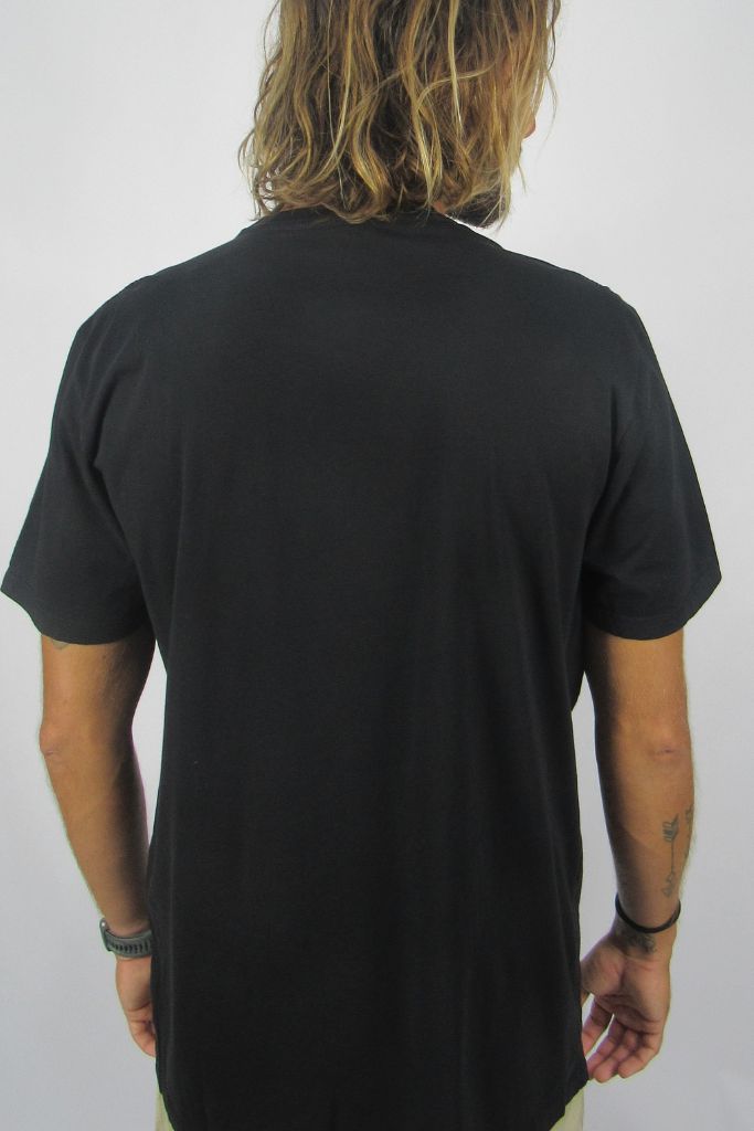 Camiseta Especial Saturno