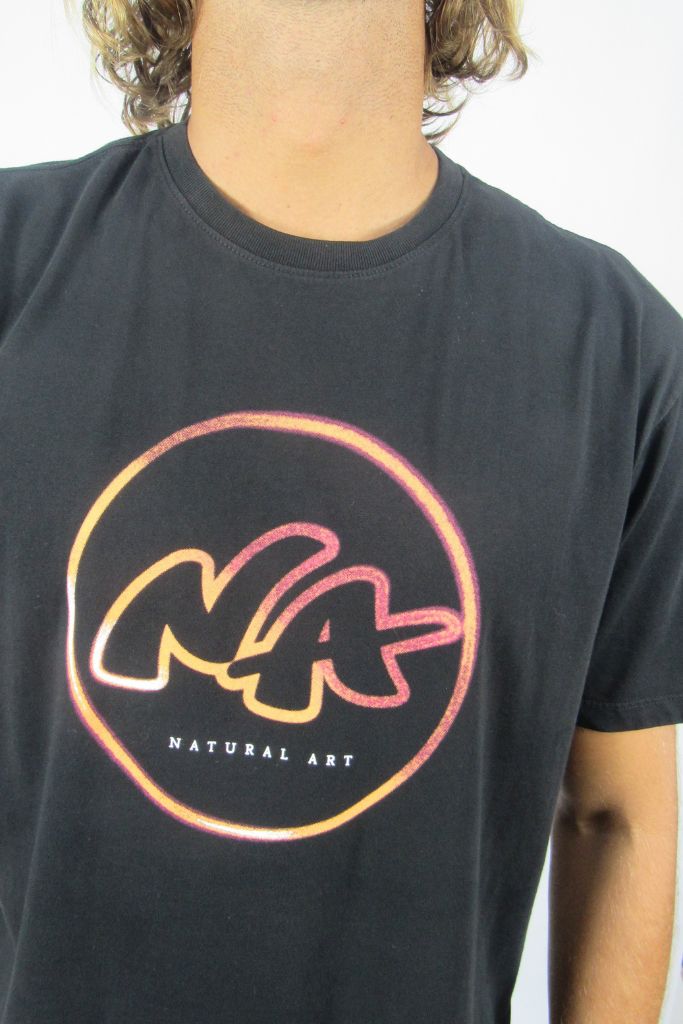 Camiseta Especial Saturno